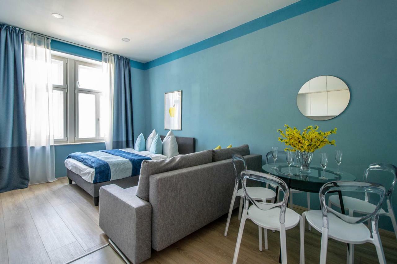 Ruterra Apartments By Cathedral Prague Exterior photo